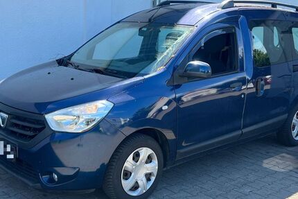 Dacia Dokker 142.000 km 5.999 &euro; BERLIN 13409