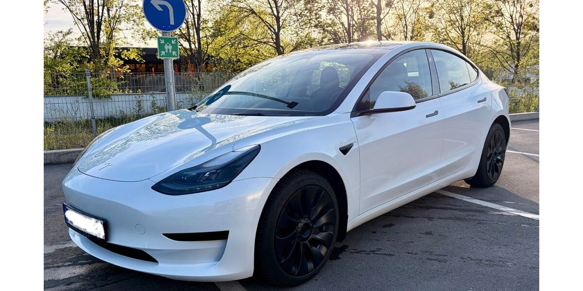 Tesla Model 3 44.000 km 29.800 &euro; Zwiesel 94227