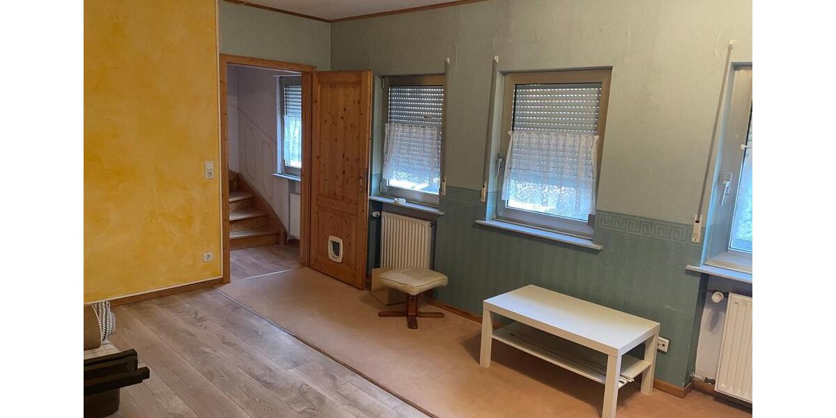 Reihenhaus Urbar - 5 Zimmer, 97 m&sup2;, 1.000&euro; | Angebot:25056650