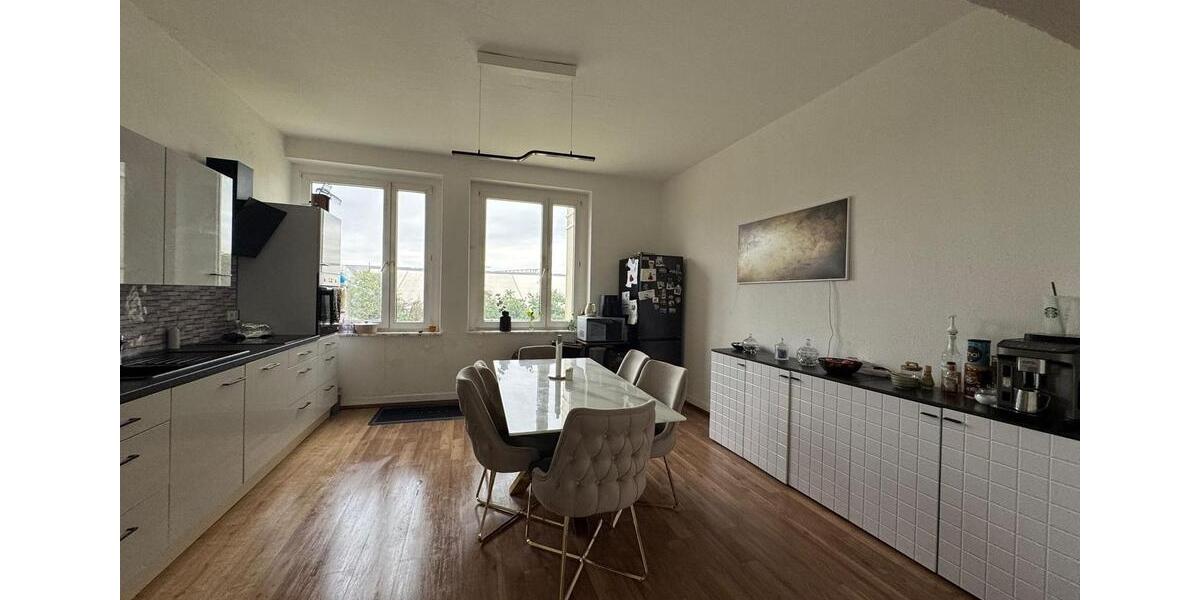Mehrfamilienhaus, Wohnhaus Krefeld Gellep-Stratum - 9 Zimmer, 307 m&sup2;, 480.000&euro; | Angebot:25375756