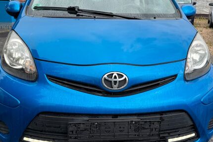 Toyota Aygo (X) 144.469 km 3.499 &euro; Mönchengladbach 41199