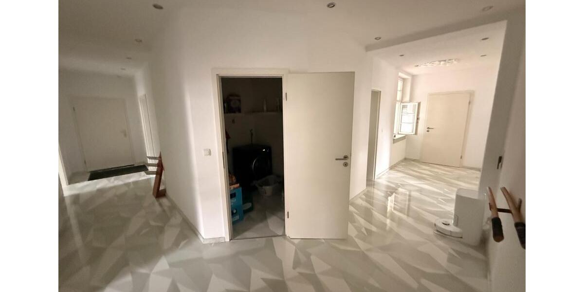 Erdgeschoßwohnung Worms Westliche Vororte - 4 Zimmer, 152 m&sup2;, 469.000&euro; | Angebot:27071243