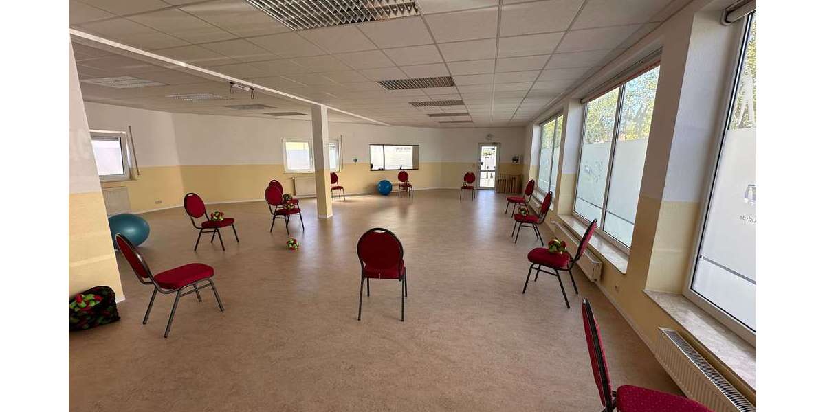 Gewerbeobjekt Lich - 1.600&euro; | Angebot:24610867