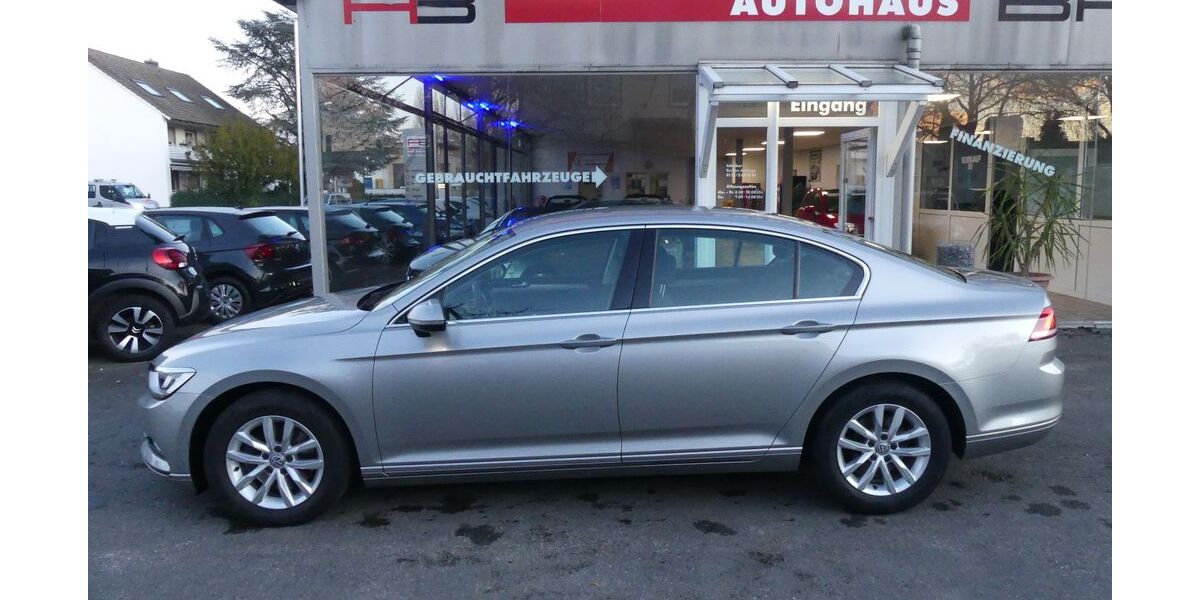 VW Passat 132.800 km 13.390 &euro; Osnabrück 49084