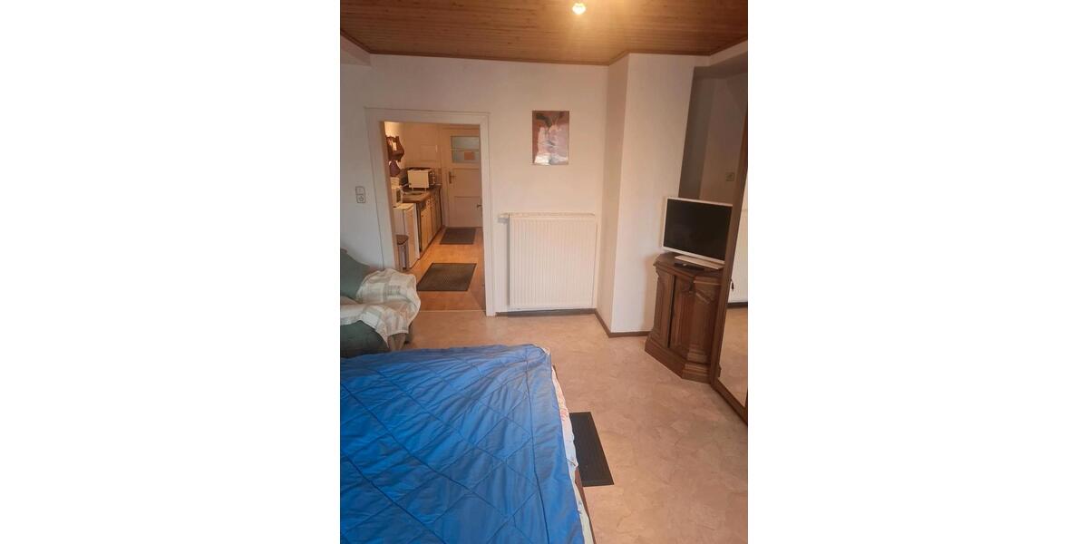 Etagenwohnung Hildburghausen - 2 Zimmer, 32 m&sup2;, 25&euro; | Angebot:19721414