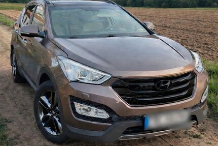 Hyundai SANTA FE 135.000 km 14.700 &euro; Nettetal 41334