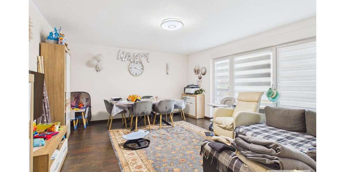 Etagenwohnung Saarbrücken Dudweiler - 4 Zimmer, 92 m&sup2;, 239.000&euro; | Angebot:26291281