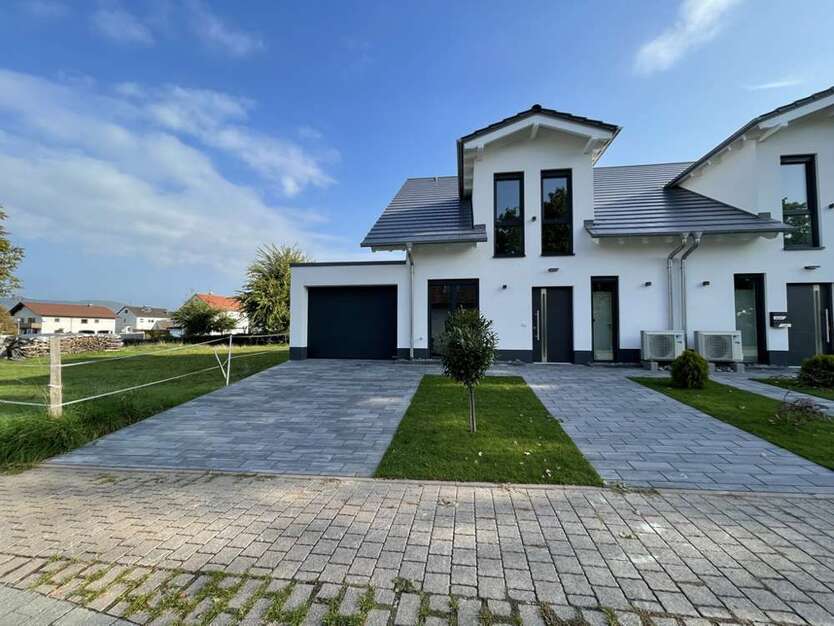 Haus zum Mieten in Fürth 1.800 € 150 m²