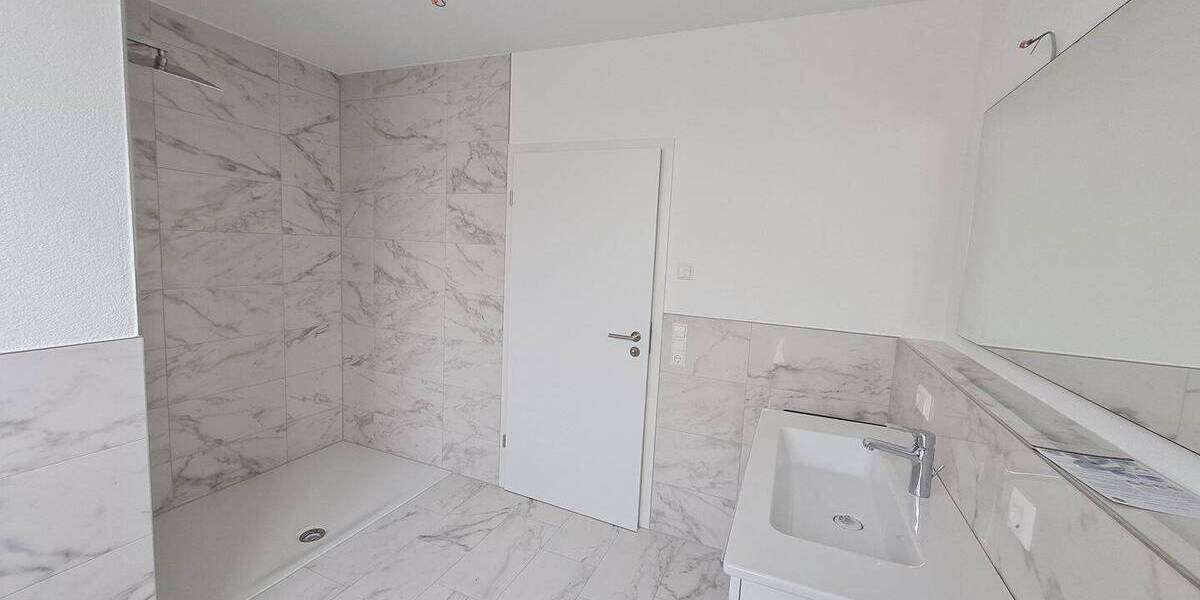 Etagenwohnung Bad Wimpfen - 3 Zimmer, 81 m&sup2;, 1.300&euro; | Angebot:26556708