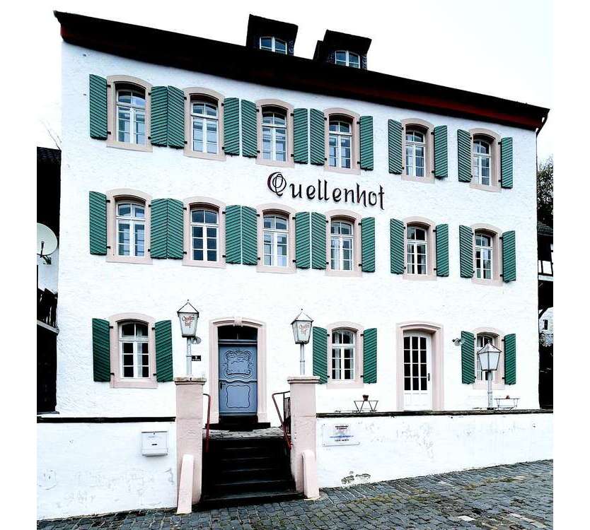 Haus zum Kaufen in Blankenheim 799.000 € 355 m²