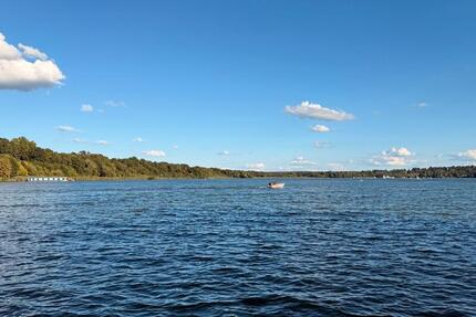 Haus Werder (Havel) - 2 Zimmer, 35 m&sup2;, 750&euro; | Angebot:25994513