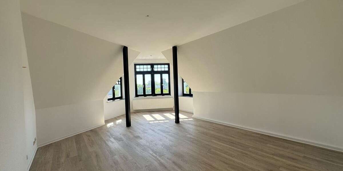 Etagenwohnung Mönchengladbach Süd - 3 Zimmer, 90 m&sup2;, 850&euro; | Angebot:27085844
