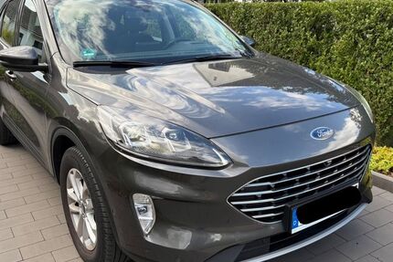 Ford Kuga 77.044 km 16.800 &euro; Geldern 47608