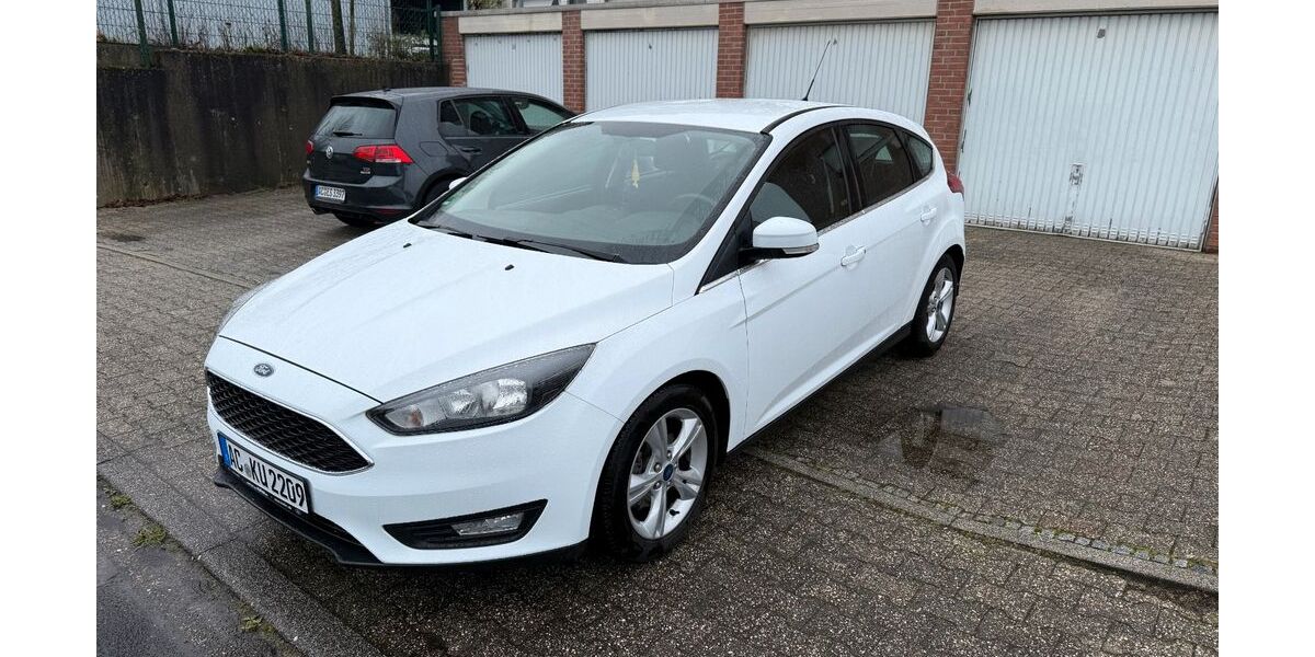 Ford Focus 73.000 km 6.799 &euro; Herzogenrath 52134