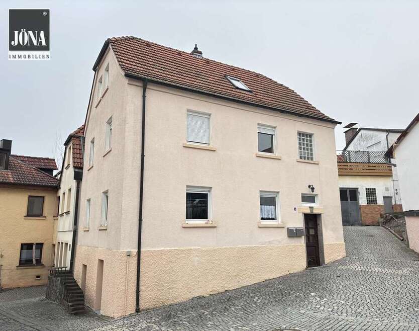 Haus zum Kaufen in Stadtsteinach 229.000 € 138 m²
