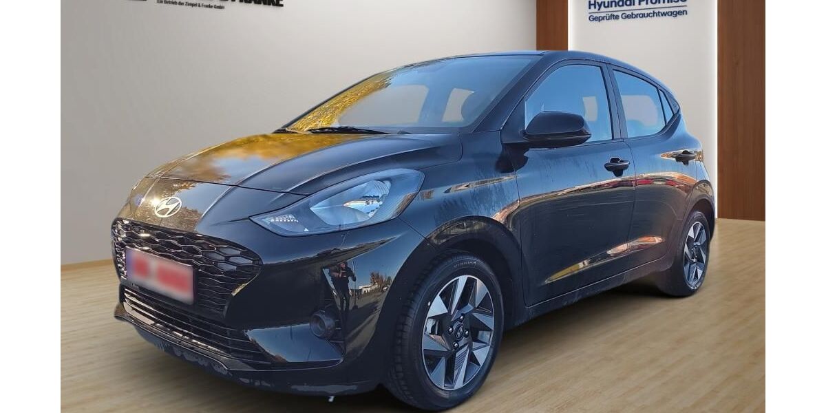Hyundai i10 1.050 km 17.890 € Annaberg-Buchholz 09456