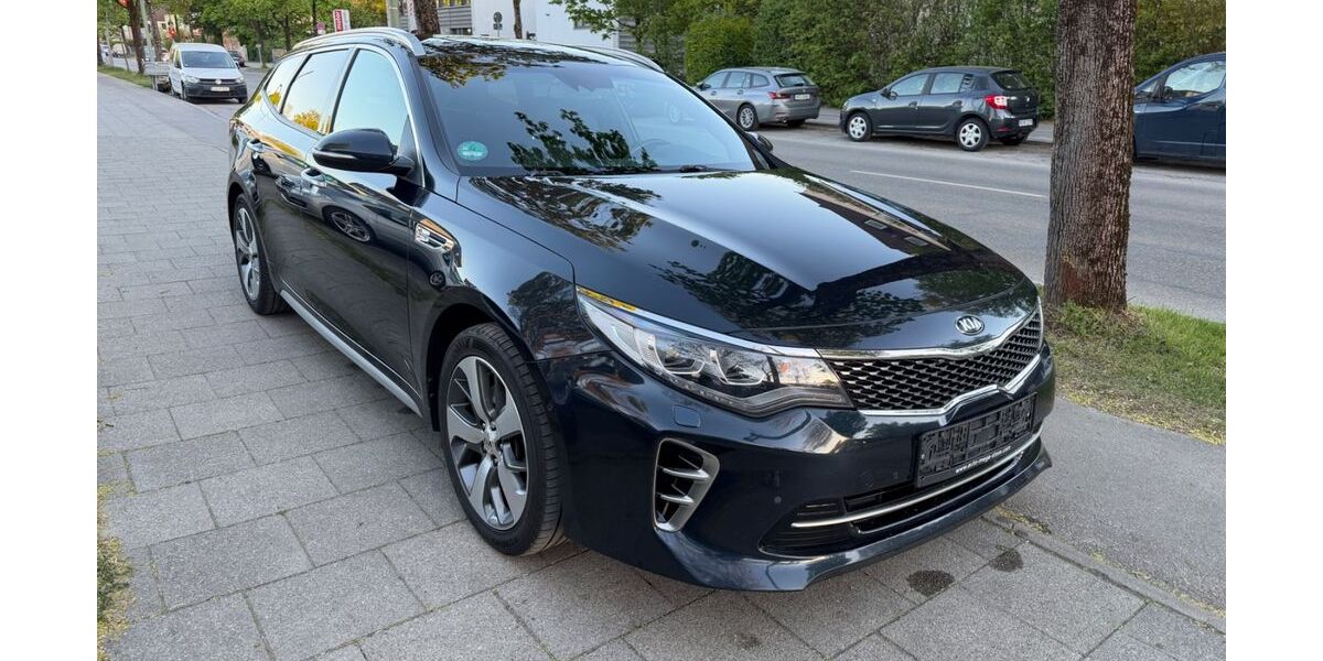 Kia Optima 139.000 km 11.990 &euro; München 81825