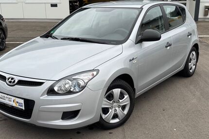 Hyundai i30 22.350 km 7.490 &euro; Deißlingen 78652