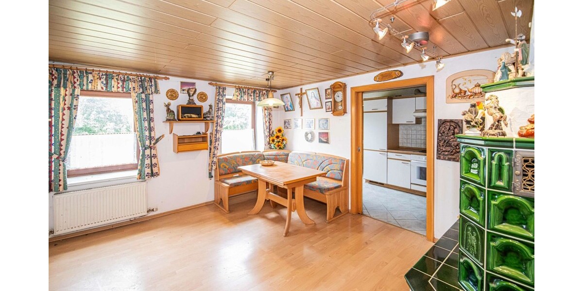 Charmantes Bauernhaus mit vielfältigen Nutzungsmöglichkeiten - Bauernhaus, Landhaus Furth im Wald / Degelberg Degelberg | Angebot:26990285