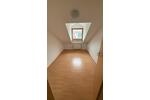 Dachgeschoßwohnung Traunstein - 3 Zimmer, 62 m&sup2;, 289.000&euro; | Angebot:26888086
