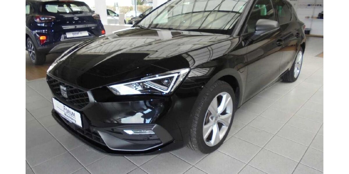Seat Leon 44.215 km 18.990 &euro; Münchberg 95213