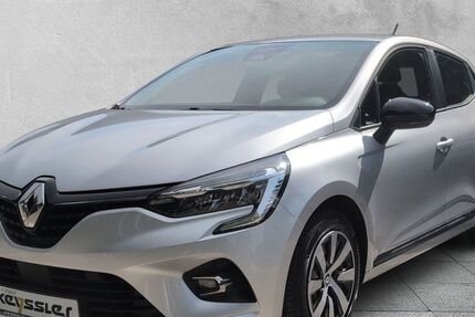 Renault Clio 18.353 km 16.990 &euro; Bremen 28199