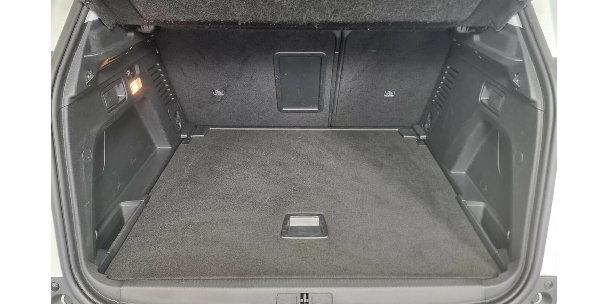 Peugeot 3008 Allure 1.5 HDI LED i-Cockpit Keyless Kamera 76.900 km 18.900 &euro; Garrel 49681