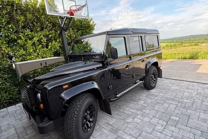 Land Rover Defender 55.000 km 64.500 &euro; Icking 82057