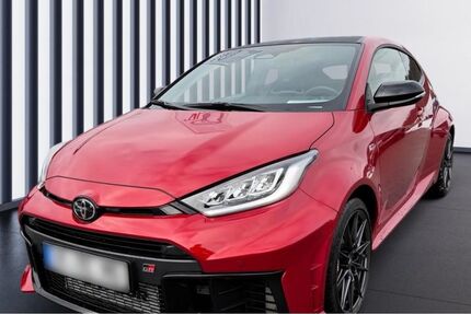 Toyota Yaris 6.450 km 44.950 &euro; Nittendorf 93152