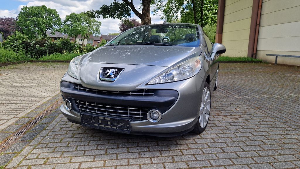 Peugeot 207 124.785 km 3.850 &euro; Oberhausen 46149