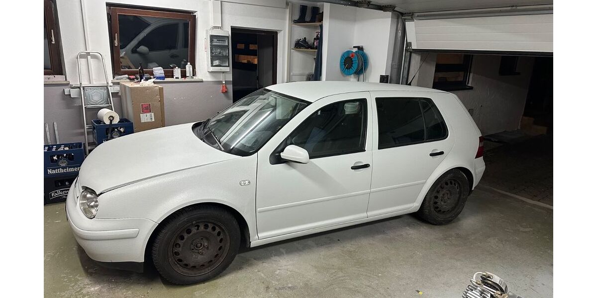 VW Golf 290.000 km 2.500 &euro; Bachhagel 89429