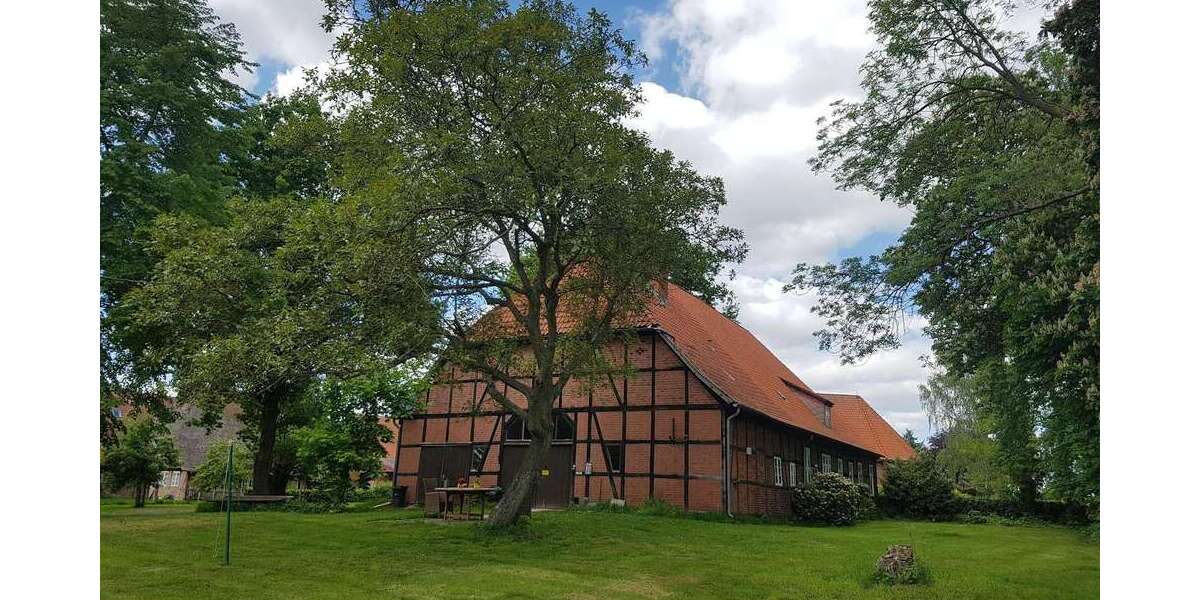 Haus zum Kaufen in Bleckede 85.000 € 210 m² 4 zimmer