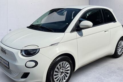 Fiat 500e 23.436 km 18.470 &euro; Weil am Rhein 79576