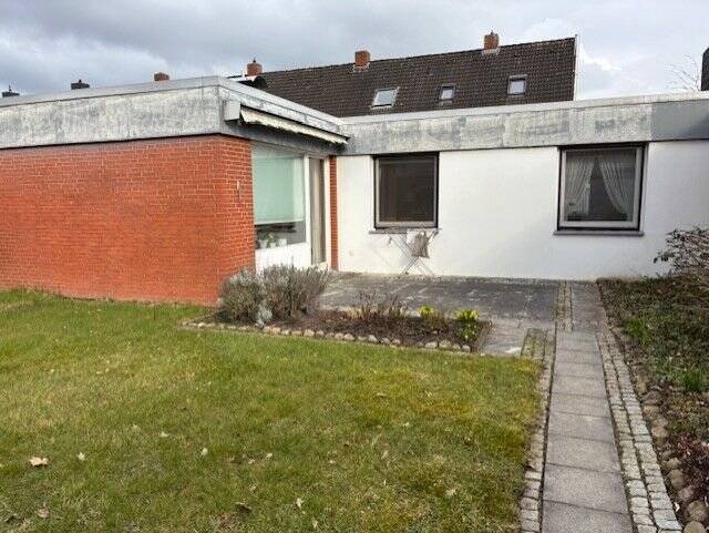 Reihenmittelhaus-Bungalow! Ebenerdiges wohnen im ruhigen Umfeld Katteneschs! 3 zimmer