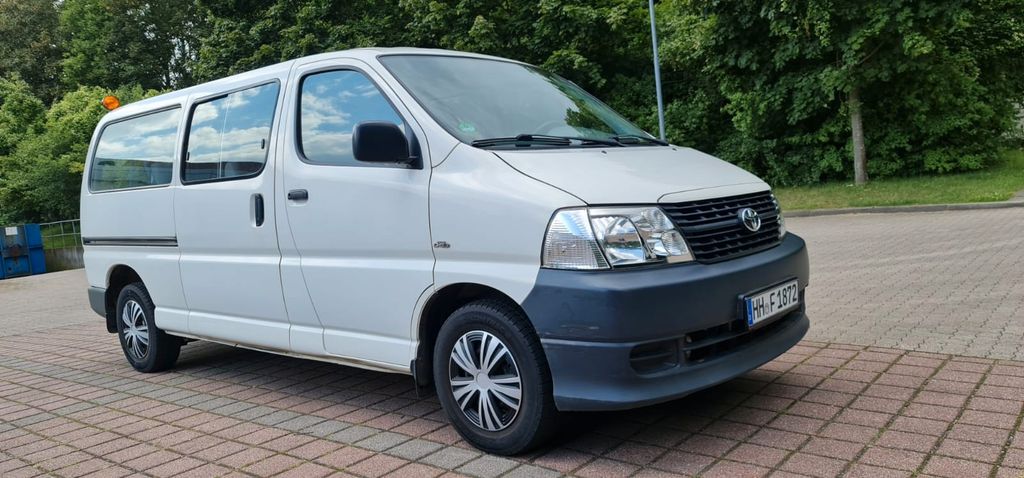 Toyota Hiace 260.000 km 12.900 &euro; Hamburg 22045