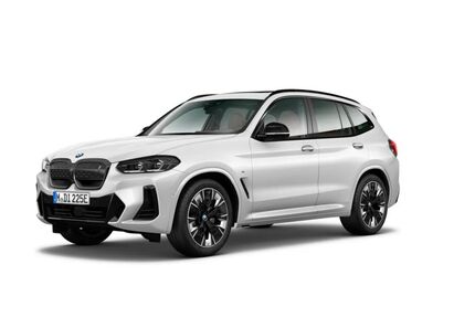 BMW iX3 21.689 km 44.940 € Berlin 13593