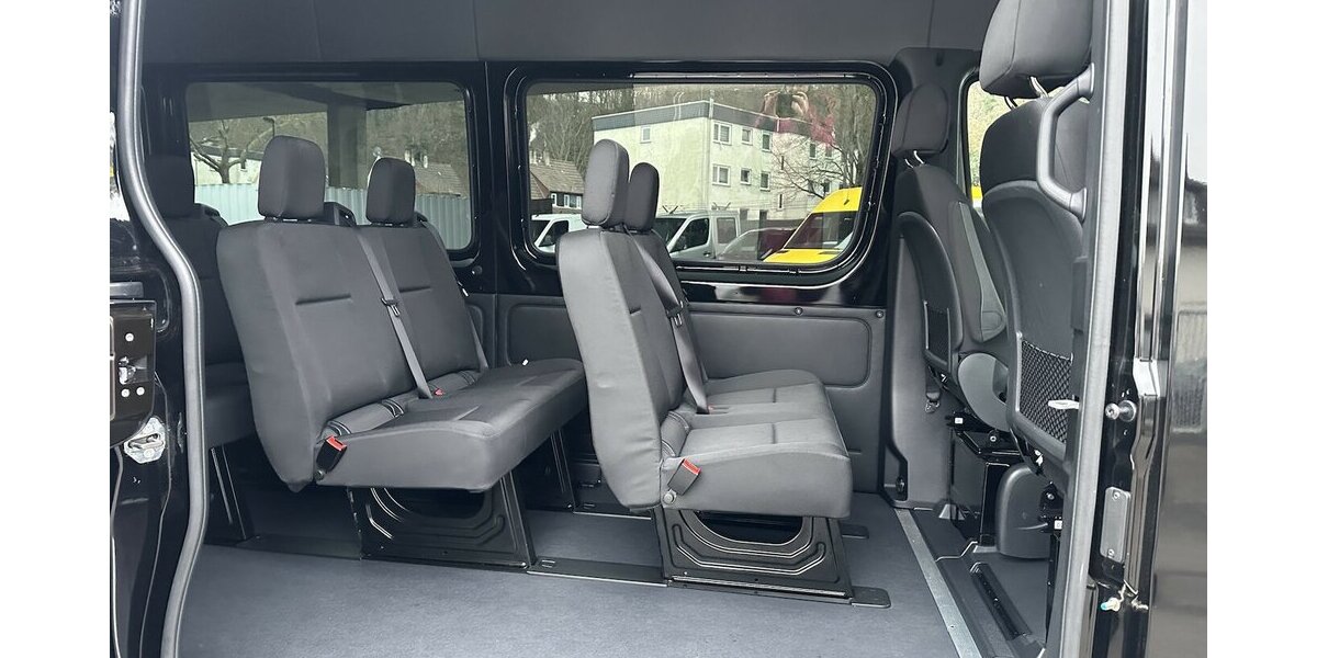 Mercedes-Benz Sprinter 317 CDI RWD PRO L3 Tourer Dachklima 31.426 km 59.381 &euro; Mainz 55122