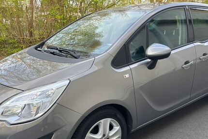 Opel Meriva 109.000 km 3.900 &euro; Vellmar 34246