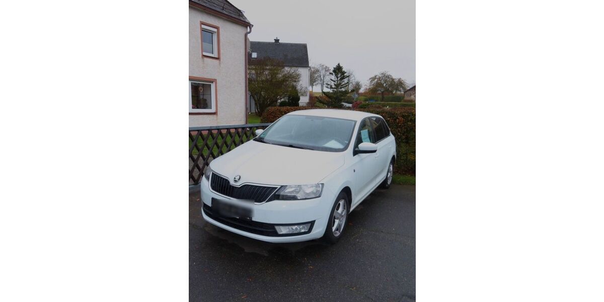 Skoda Rapid 156.089 km 6.100 &euro; Schirnding 95706