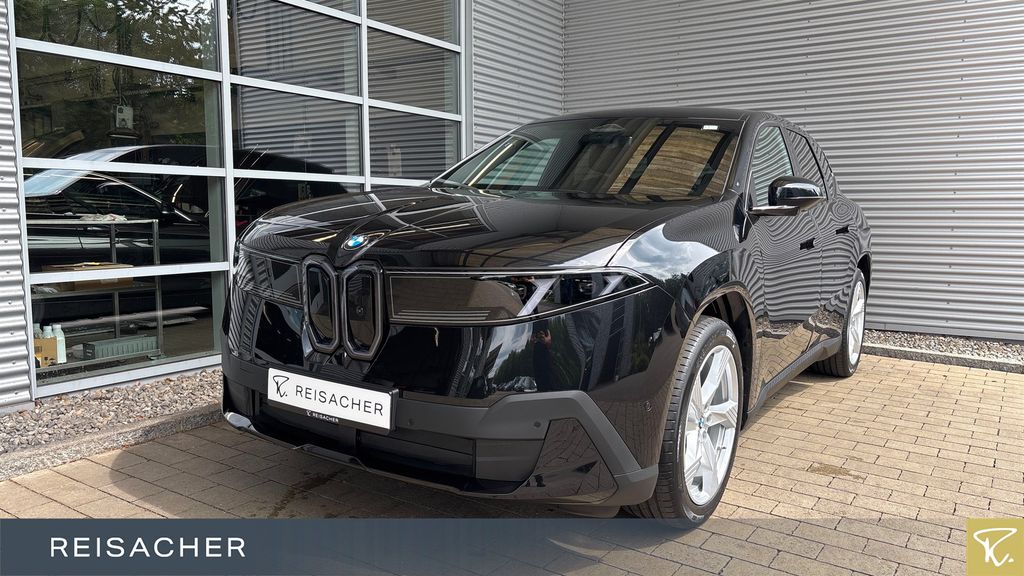 BMW iX3 1.380 km 74.990 &euro; Memmingen 87700