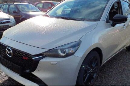 Mazda 2 9.900 km 19.430 &euro; Mannheim 68167