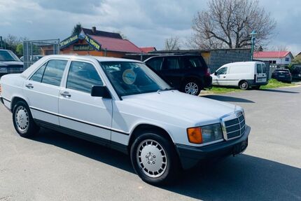 Mercedes-Benz 190 112.000 km 14.900 € DAHLEWITZ 15827