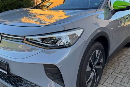 VW ID.4 318.896 km 12.500 &euro; Hamburg 20537