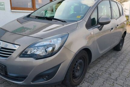 Opel Meriva 195.000 km 1.680 &euro; Nastätten 56355