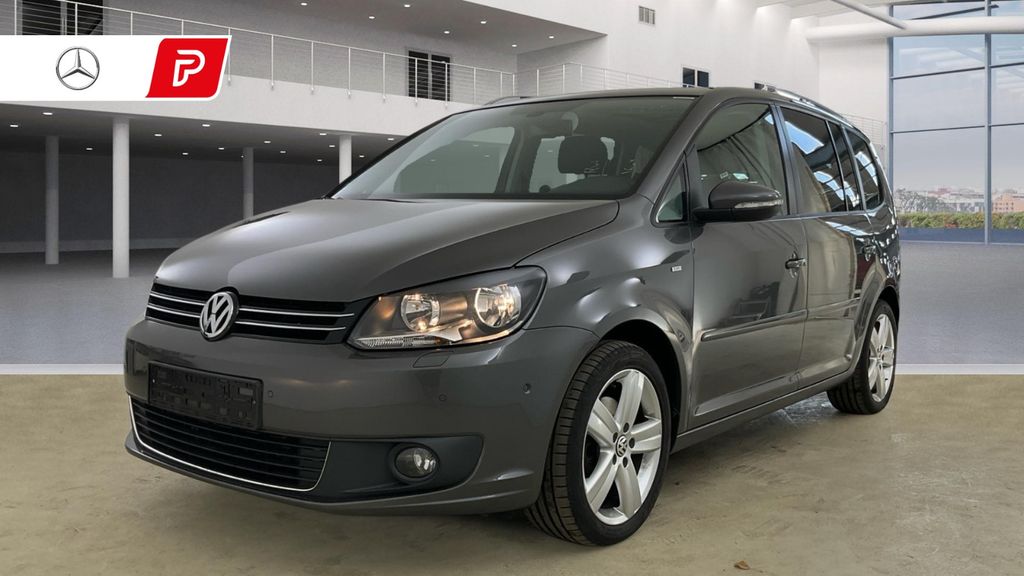 VW Touran 70.690 km 14.399 &euro; Regensburg 93053