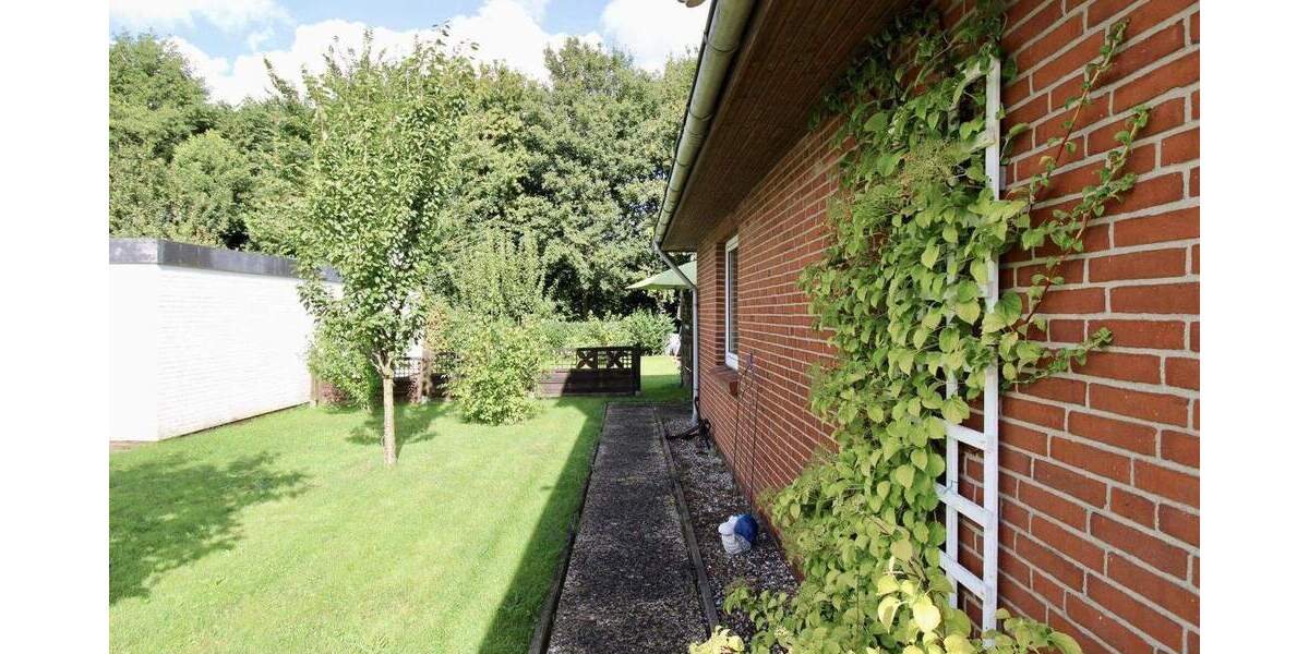 Vermietetes Einfamilienhaus mit idyllischen Garten 4 zimmer