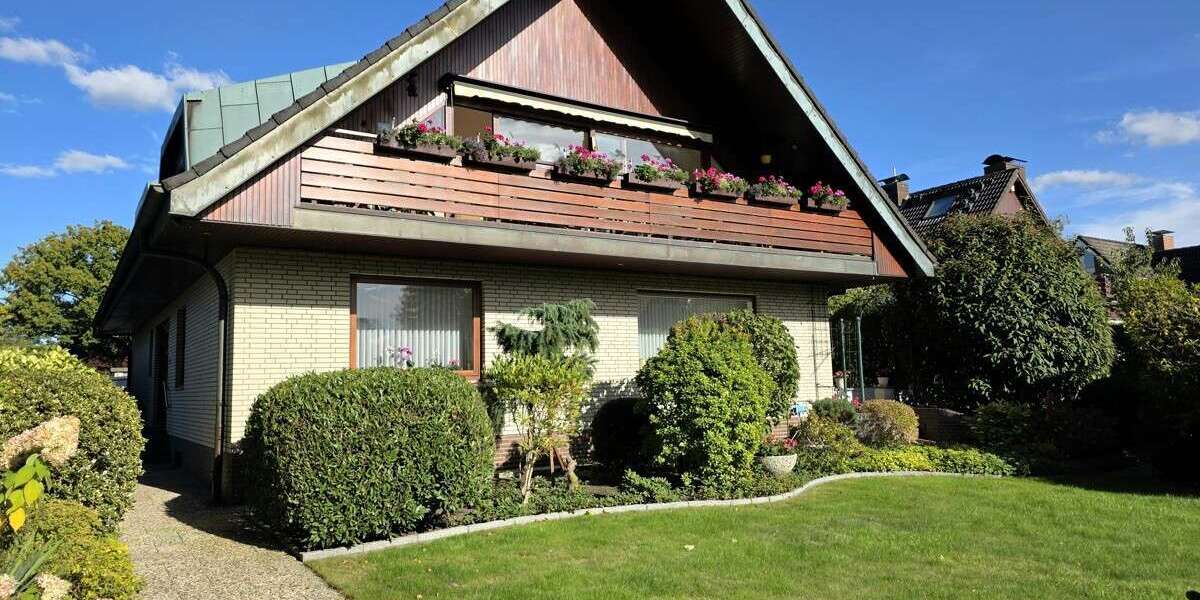 Einfamilienhaus Hamburg / Sasel Sasel - 10 Zimmer, 328 m&sup2;, 1.397.000&euro; | Angebot:25611880