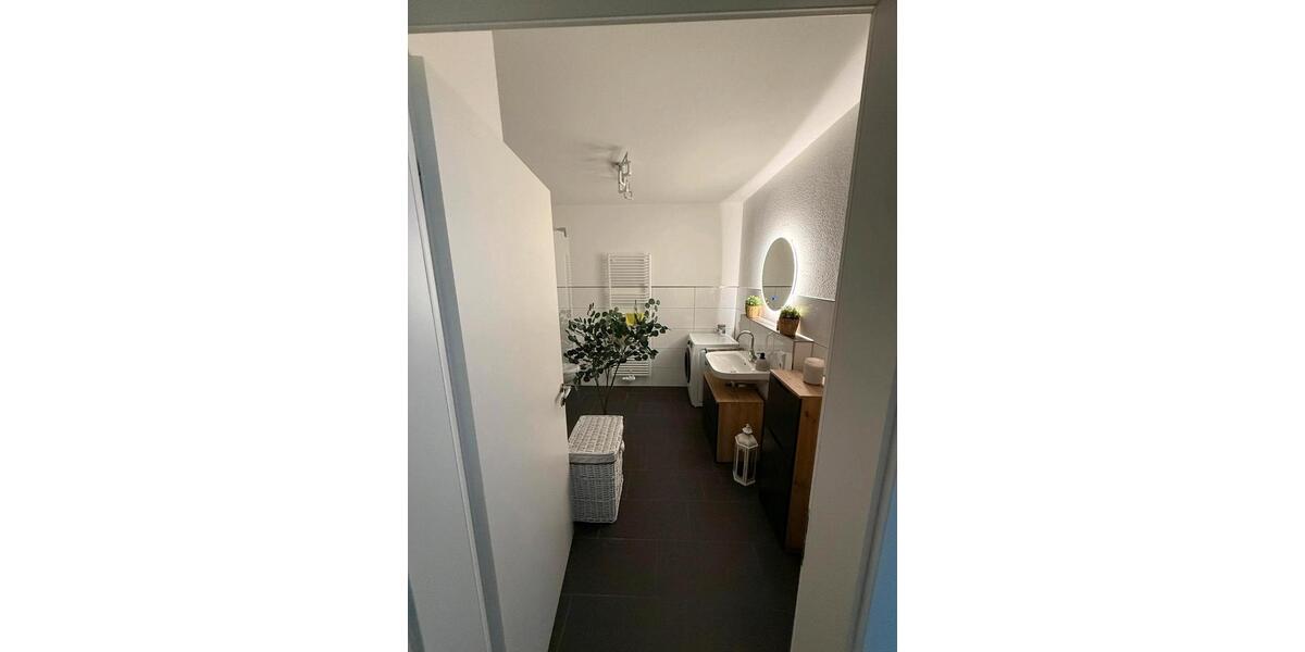 Etagenwohnung Hude (Oldenburg) - 2 Zimmer, 65 m&sup2;, 860&euro; | Angebot:25409433