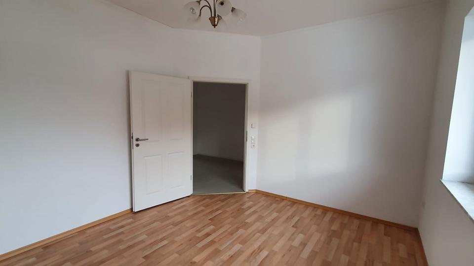 Bungalow Dörpen - 3 Zimmer, 93 m&sup2;, 780&euro; | Angebot:26397925