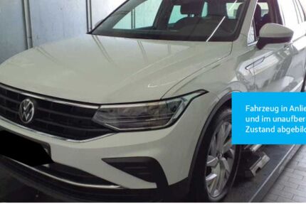 VW Tiguan 99.304 km 27.330 &euro; Stuttgart-Wangen 70188